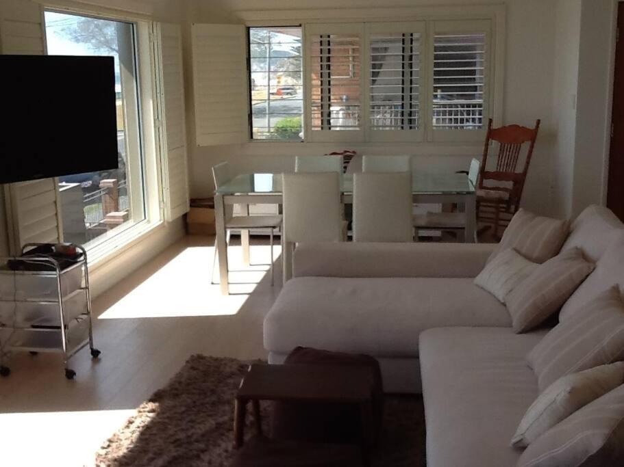 Apartment Beachfront Miami 2 Bdr Easy Living Views Views!!!! Gold Coast
